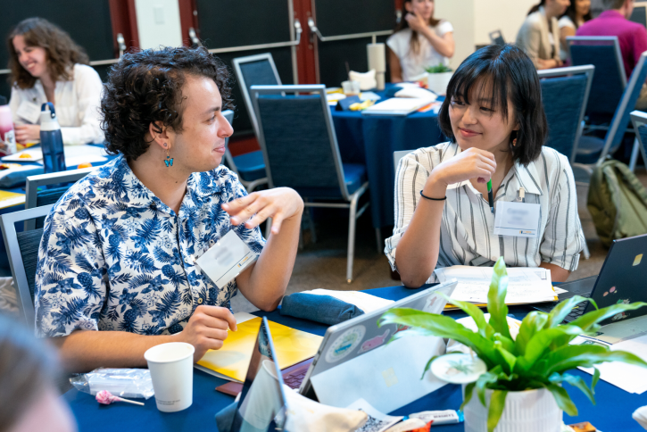 Two students chat