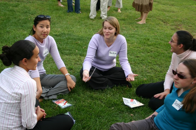 Students at the School of Education engage in discussion