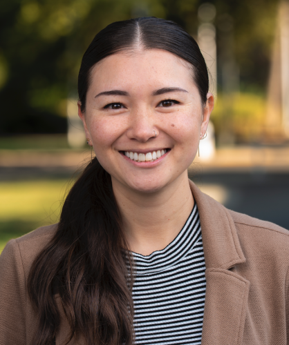 Headshot of Analee Scott