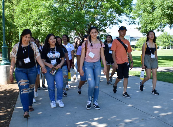 ETS students walking on a college campus