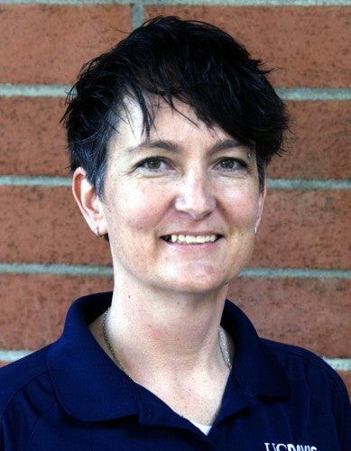 Portrait of Leslie Kemp